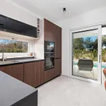 New 2026 Casa Mare With Private Heated Pool 빌라 말린스카