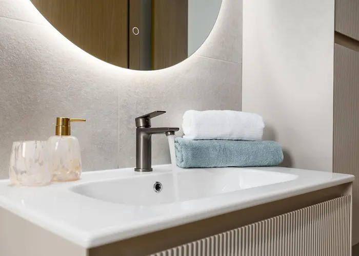 New 2026 Casa Mare With Private Heated Pool Malinska