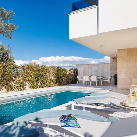 New 2026 Casa Mare With Private Heated Pool فيلة