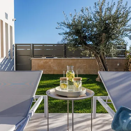 New 2026 Casa Mare With Private Heated Pool Villa