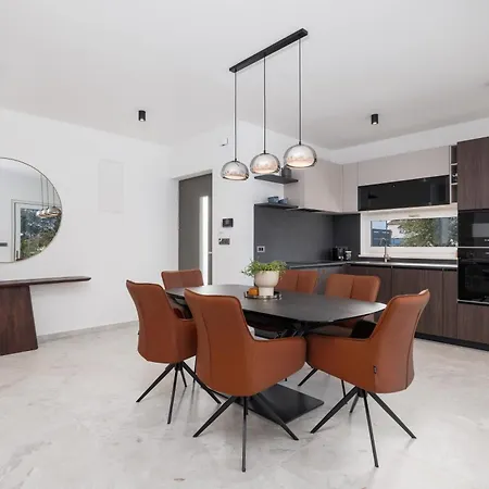 New 2026 Casa Mare With Private Heated Pool Villa *