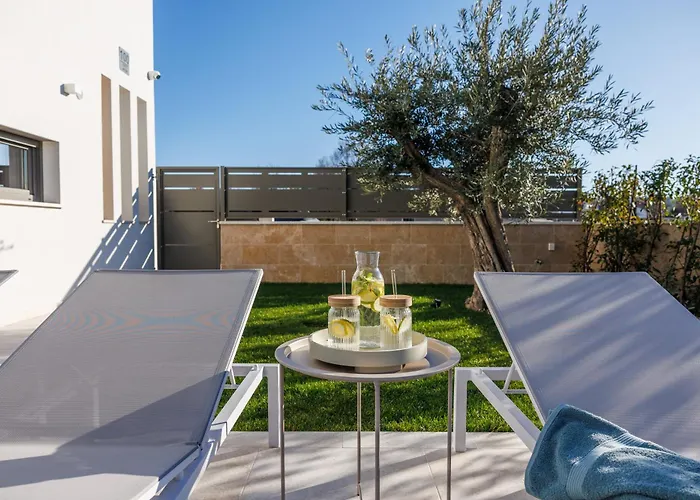 New 2026 Casa Mare With Private Heated Pool Villa