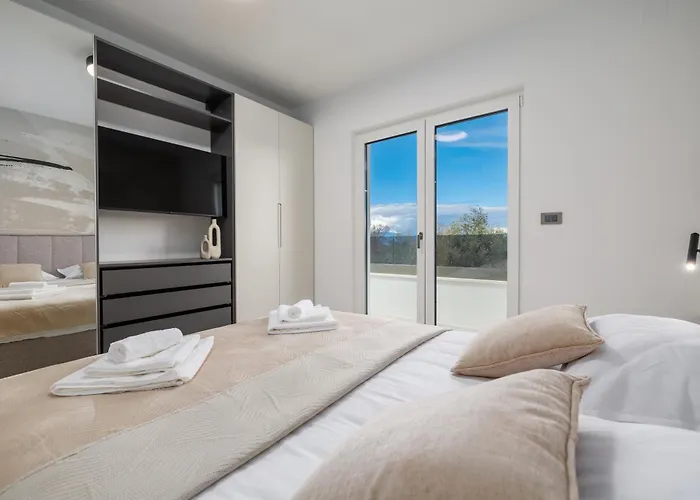 Villa New 2026 Casa Mare With Private Heated Pool